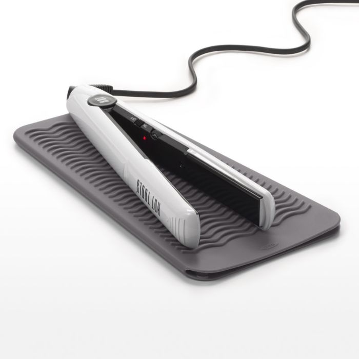 Be Made Hays, KS. Good Grips OXO Hot Styling Tool Pocket Straightener and Curling Iron Travel Essential Silicone Gray