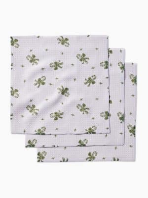 Eco-friendly Geometry dishcloths with green candy cane bow pattern, set of three.