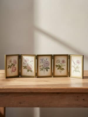Oversized Hinged Gold Photo Frame 4×6