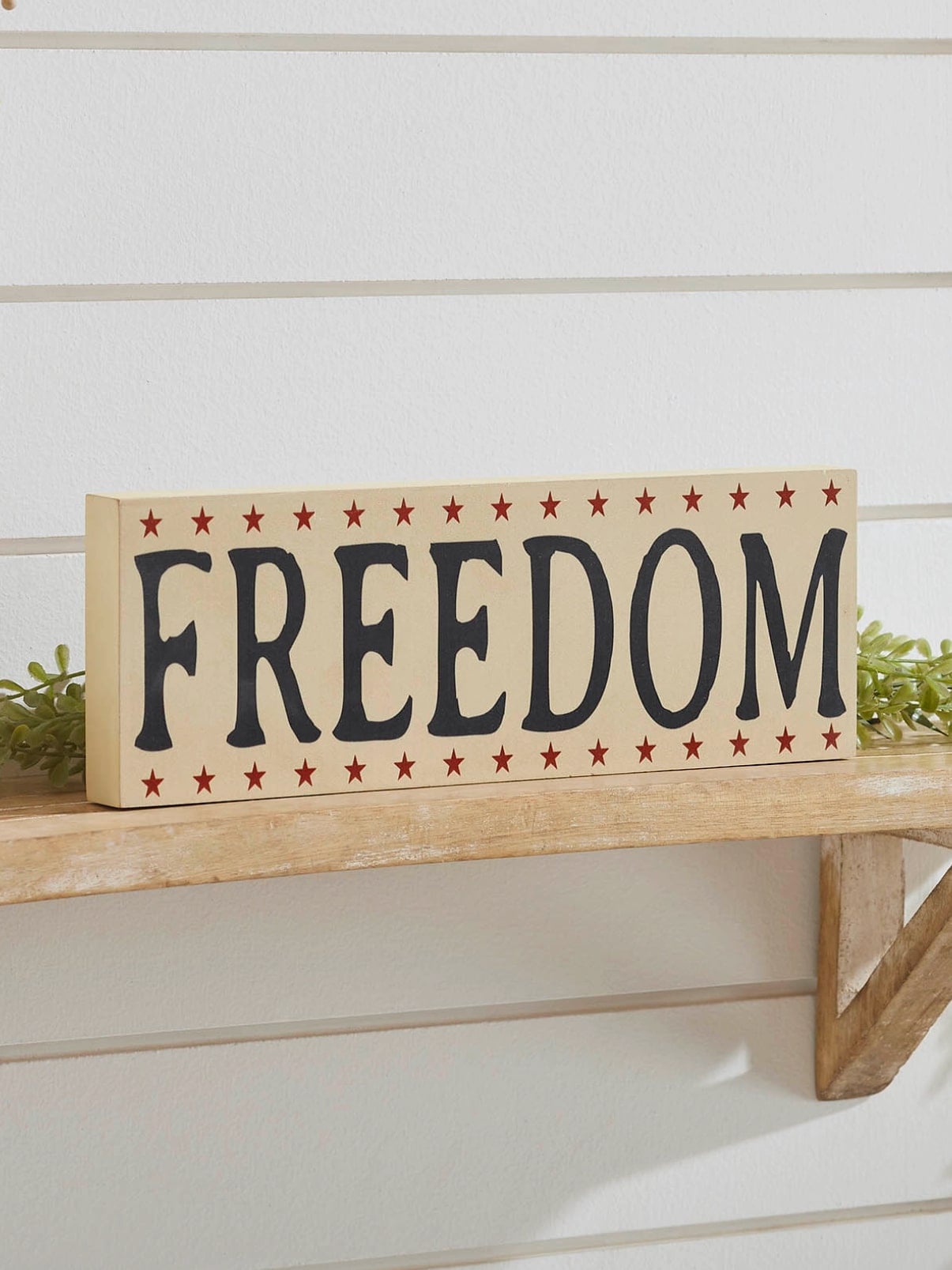 be-made-hays-freedom-usa-patriotic-block-sign