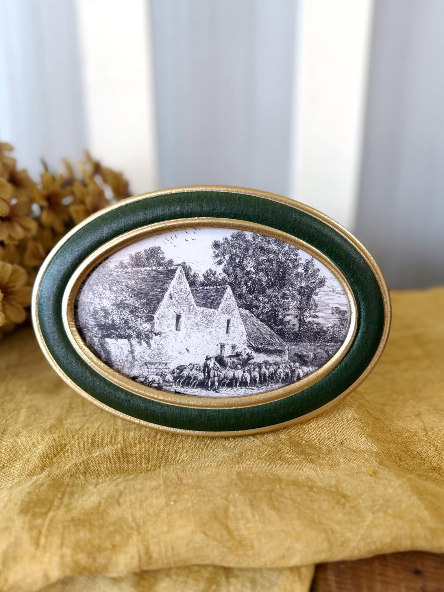 be-made-hays-ks-oval-framed-art-cottage-farm-vintage-style-green-gold