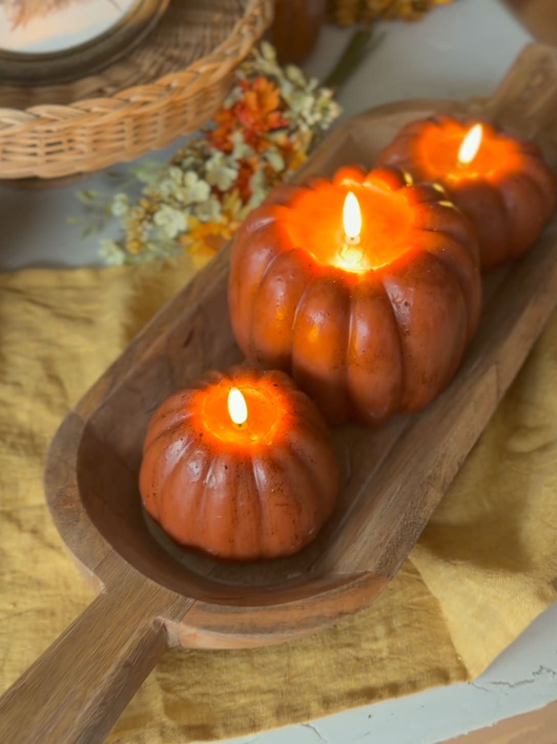 be-made-hays-ks-cozy-fall-cottagecore-pumpkin-candle-centerpiece-dough-bowl-glowing-pumpkin-styled-look