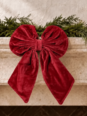 BOW VELVET RED 11" X 18"